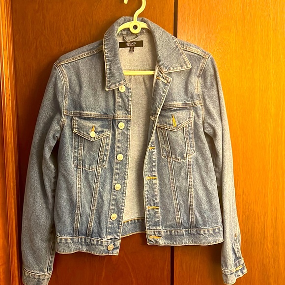 Jean jacket - Picture 1 of 3
